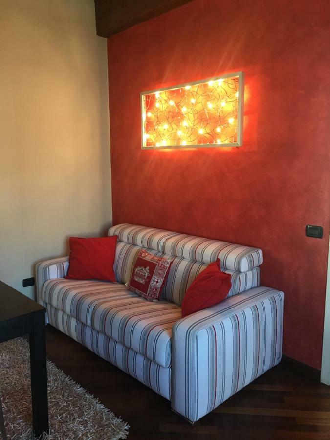 Feeling At Home - Varese Apartment 外观 照片